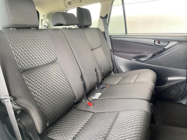 Toyota Innova 2.0 Facelift (A) Low Mil Full Serv - 5