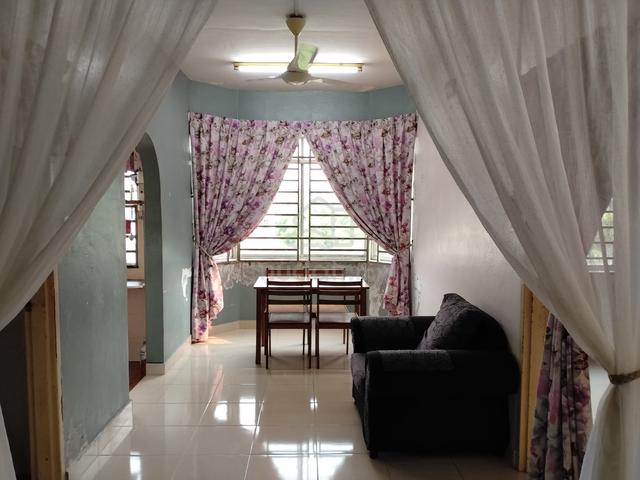 Bandar Sierra Apartment 1