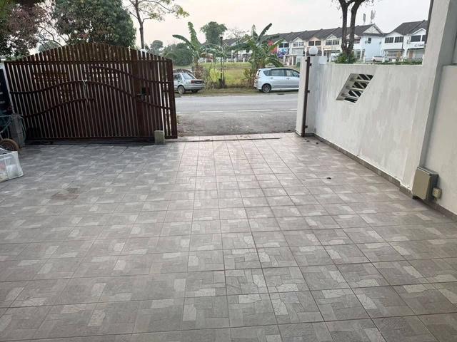 Good property Storey Terrace House 1.5 1