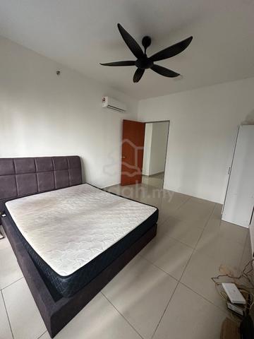 Middle Room 📍D’QUINCE Damansara Perdana 1