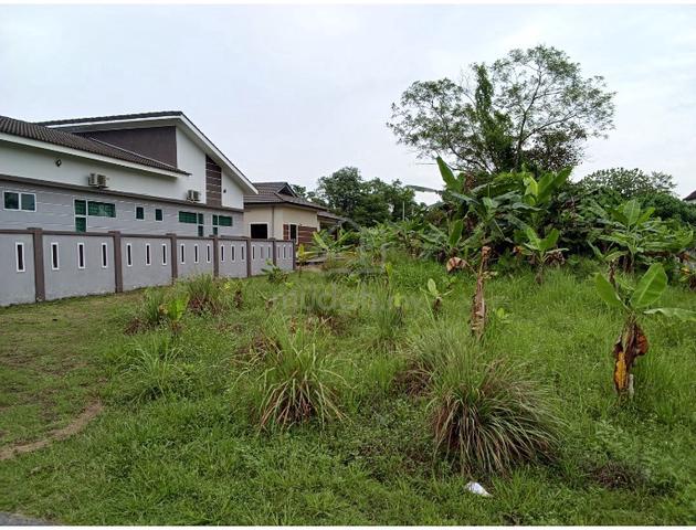 Lot Banglo for sale 1