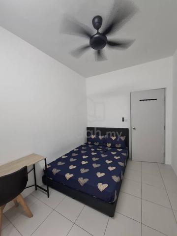Vista Wirajaya 2 Middle Room For Rent- Muslim Female Only 1