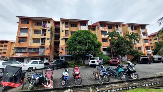 Flat PKNS Seksyen 8 Shah Alam 1