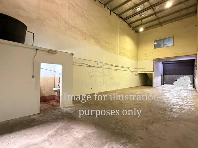 Johor Jaya Desa Cemerlang Jalan Canggih 1.5-Storey Link Factory 1