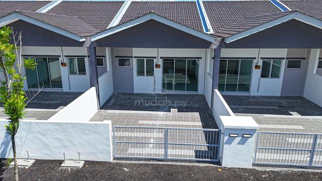 (Bumi Lot) Rumah Teres Termurah Setingkat 20x65 Di Sitiawan Perak 1