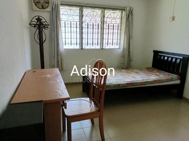 1-Stry Terrace House Taman Kerjasama Bukit Beruang Melaka Room for Ren 1