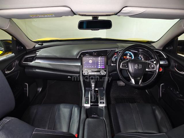 2018 Honda Civic 1.5 TC F/Service Low Mileage - 3