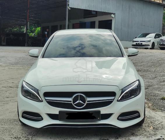 2014 Mercedes Benz C200 AVANTGARDE (CBU) 2.0 (A)🔥 - 3