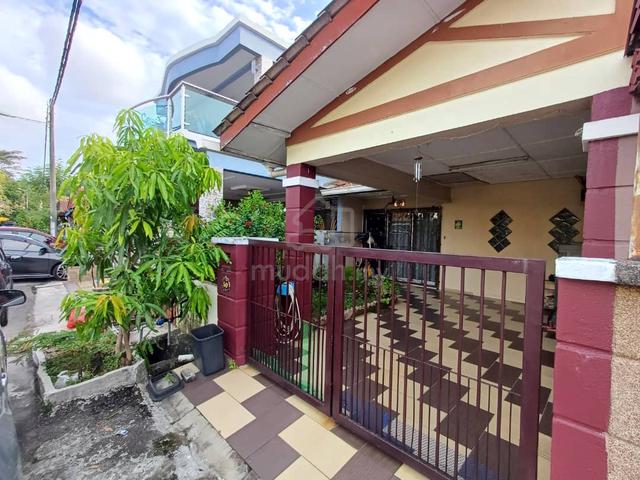 Taman Sri Andalas Taman Indah Kitchen Extended Double Storey 1
