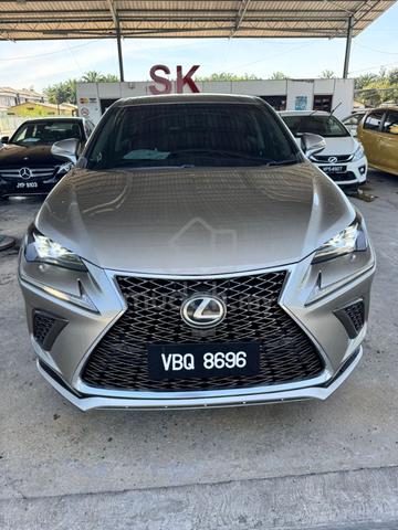 Lexus NX 300 2.0 PREMIUM (A) - 2