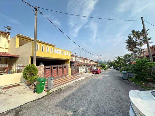 Bukit Blossom Seremban 22x80 Double Storey House Freehold Renovated 1