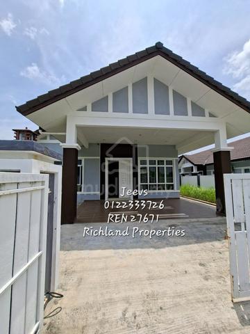 Sale Single Storey Bungalow Senawang Perdana,Senawang Facing Open Area 1