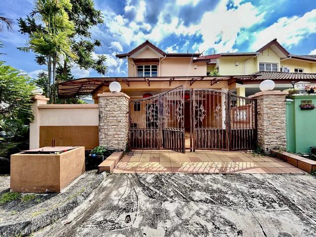 FACING OPEN! Corner Lot Terrace Suakasih Bandar Tun Hussein Onn Cheras 1