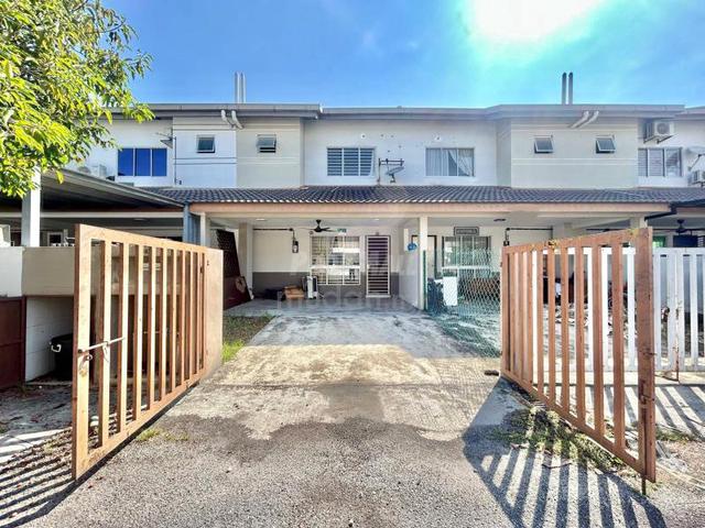 Double Storey Terrace Taman Desiran Bayu Puchong 1
