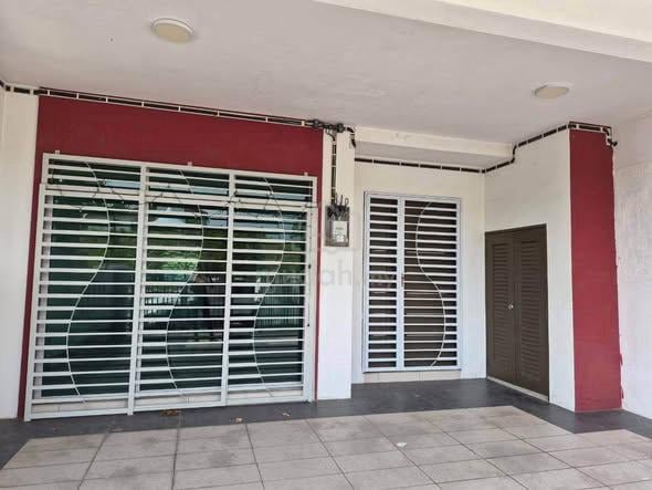 Facing Open Easy Parking FREEHOLD 22*75 Meru Perdana2 Sale  1
