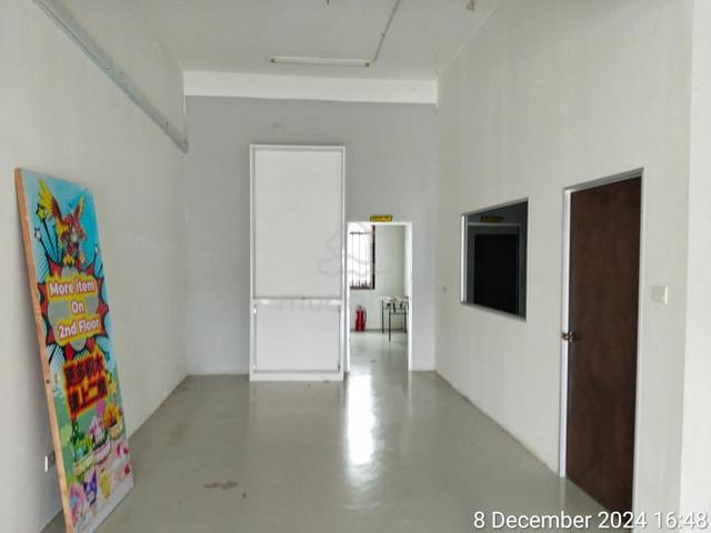 Commercial 3