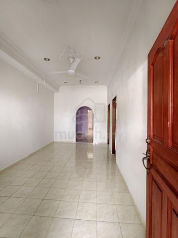 Rumah Teres Setingkat Shah Alam Untuk Disewa (Lokasi Strategik) 1