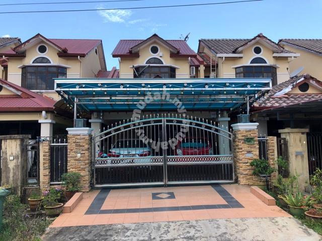 Fully Extended 5 Bedrooms DSI at Matang Jaya - Houses for sale in 