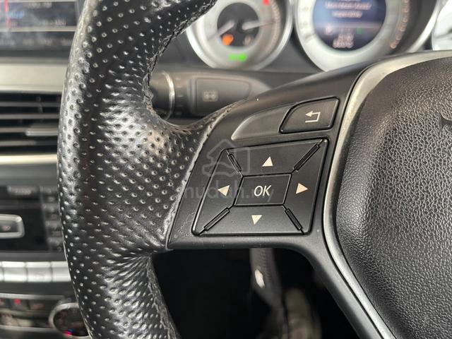 2015 Mercedes Benz C200 1.8 AVANTGARDE WARRANTY - 4