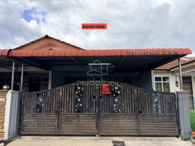 Murah-bawah harga pasaran (OPEN FACING & FULLY RENOVATED di AmanjayaSP 1