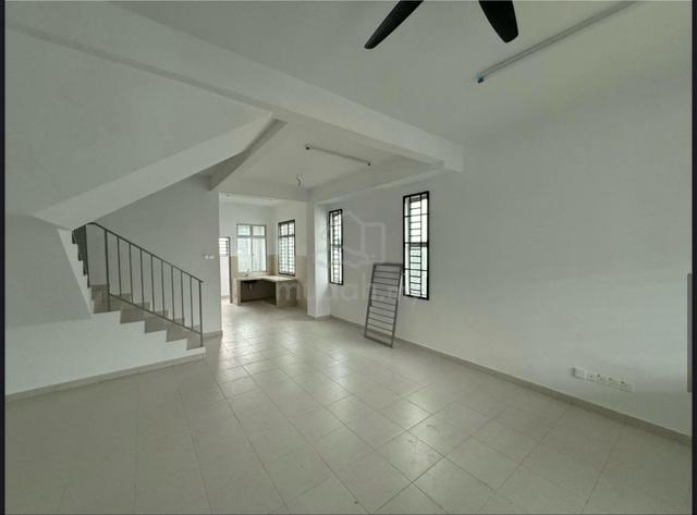 Pulai Mutiara Erica Double Storey DSTH @ 4 Bedroom Gelang patah 1