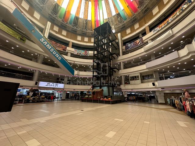 1st Floor - Megamall Shopping Complex (2521sf) Center Hall 1