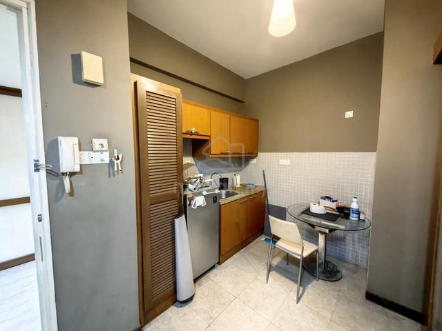 10 Semantan Suites 1