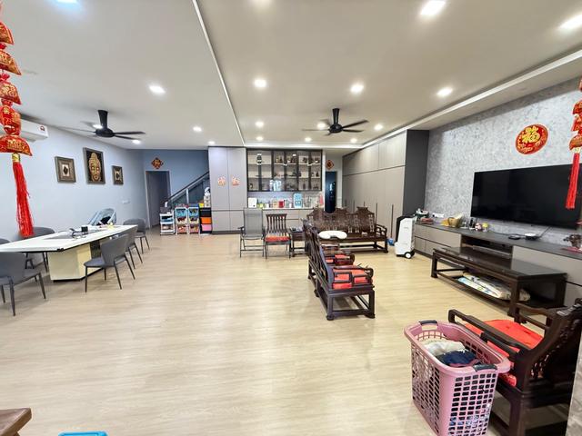[Extended] 2 Storey Viana Elmina Gardens East Shah Denai Alam House 1