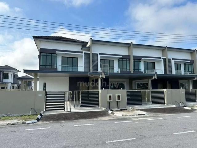 Brand New Double Storey Intermediate Terrace House at City Garden 1