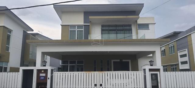 Modern Bungalow 2 Storey Next To Playground & Surau & Gated 1