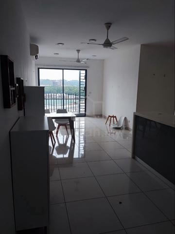 TRiGON Luxury Residences @ SetiaWalk 1