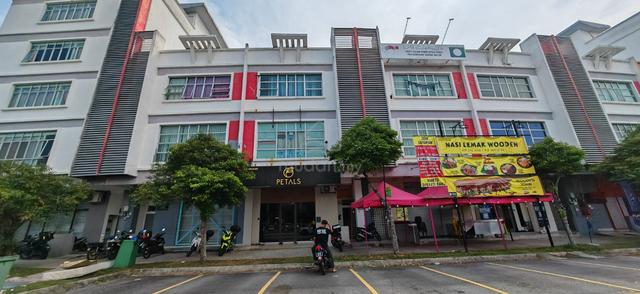 Subang Bestari Jalan Nova Shop to let 1