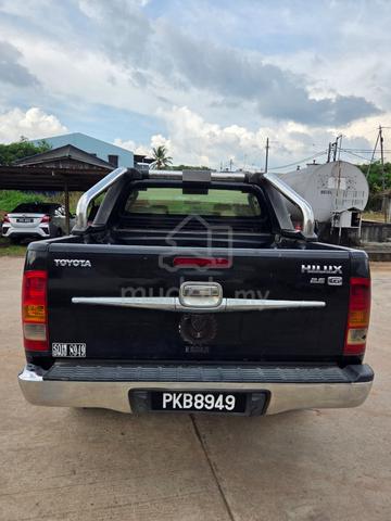 2011 Toyota HILUX 2.5 STD (M) - 2