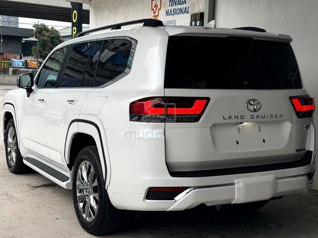2023 Toyota LANDCRUISER 3.3 ZX / - 2