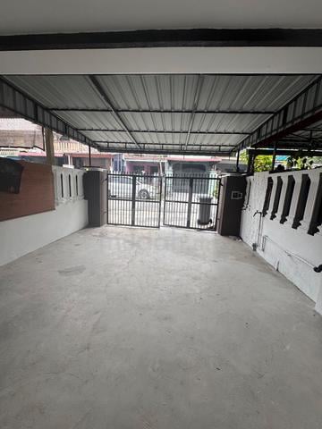 3 Bilik (Renovation on Progress) Taman Bukit Tiram 2 Tingkat 1