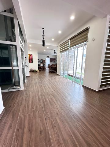 3 storey semi D palm Residence 2 Gelugor 5274sf 1