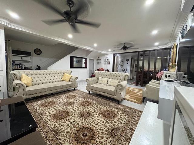 2 Storey Terrace Taman Seri Bangi | 4R3B | Renovated 1