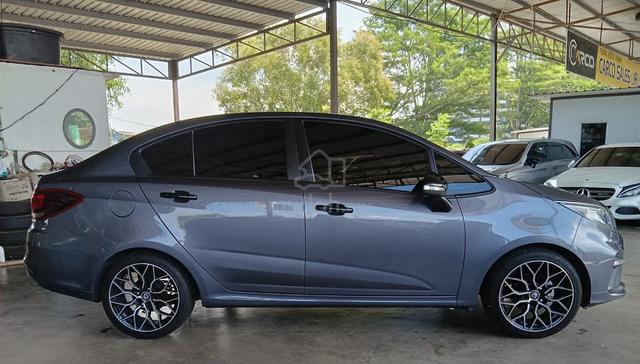 2023 Proton PERSONA 1.6 PREMIUM MY21 FACELIFT (A) - 5