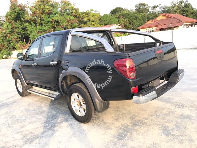 Mitsubishi TRITON 2.5VGT 4WD(M)LUXURY SPEC/TIPTOP - 5