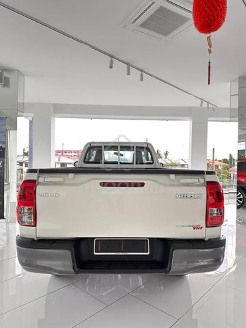 2026 Toyota HILUX 2.4 E MY22 AN120 (M)6speed 4X4 - 4