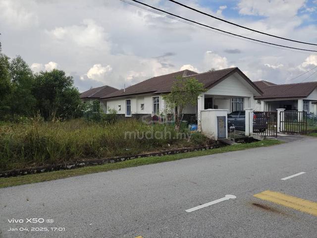 Lot Bungalow at Bandar Tasik Senangin Lenggeng, Mahkota Hill, N9 2