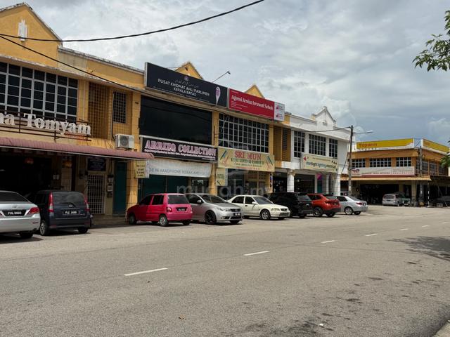 BANDAR PUTRA BERTAM 2-STY SHOP LoT | TENANTED | HIGH VISIBILITY | 1