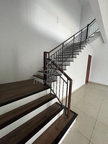 2-storey Terraced House for Sale, 5 Bedroom, 3400 sq.ft, Kajang ...