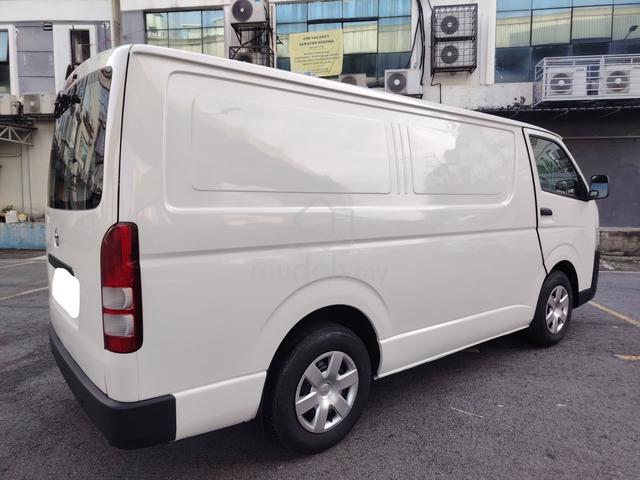 2015 Toyota Hiace 2.5 (M) Panel Van - 3