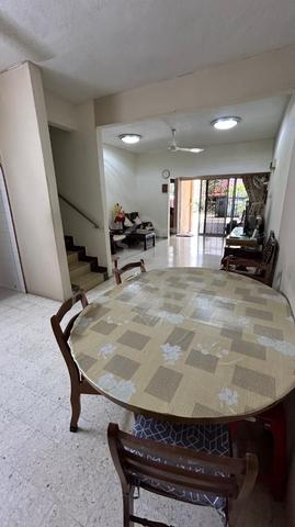 Taman Sri Segambut 2storey for sale/ Strata Title/ Cash back 1