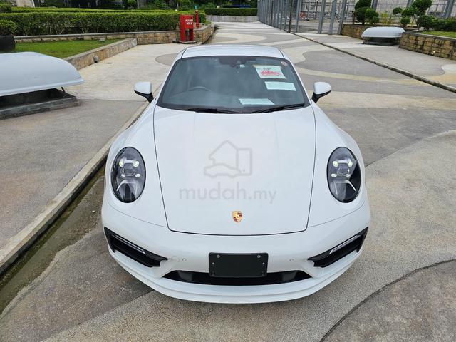 2019 Porsche 911 Carrera S 3.0L Sports Chrono 992 - 2