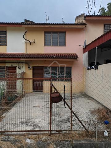 Double Storey Taman Matang Jaya Sungai Buloh 1