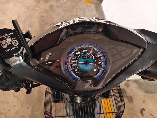 Future 125 - photo 4 of 6