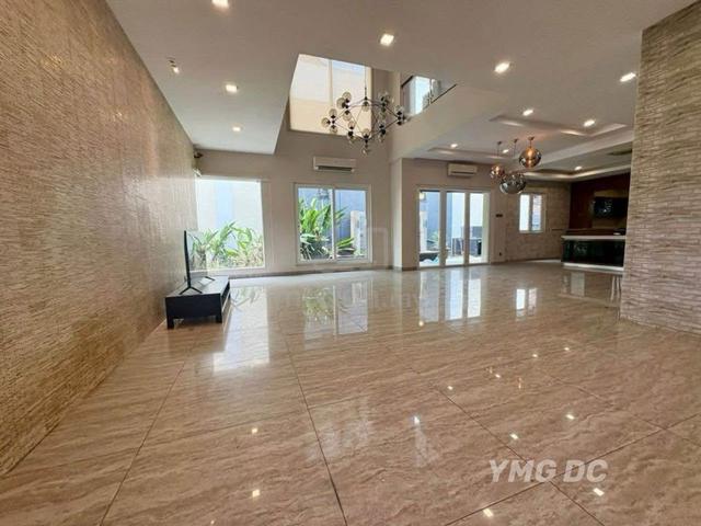 Sri Istana Hills Klang Double Storey Bungalow Fully Renovated n extend 1