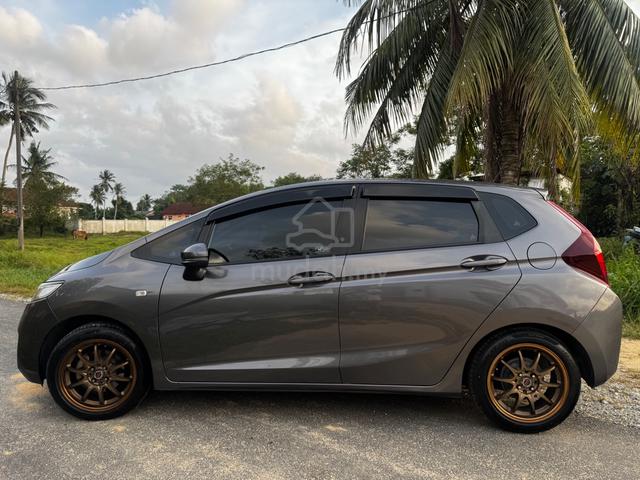 2015 Honda JAZZ 1.5 S (A) - 3